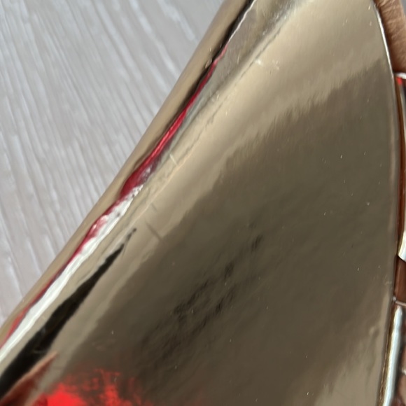 Coach Bristol Mirror Metallic - Gold - size 10 - worn twice, few scratches. - Picture 14 of 14